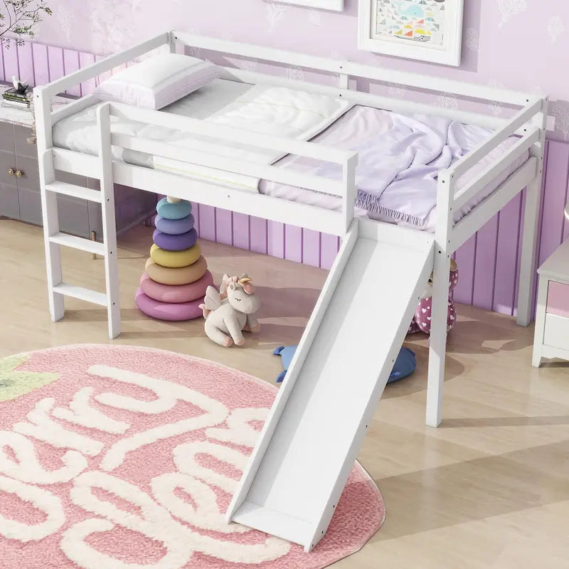 Letto a soppalco singolo con scivolo e design giocoso a basso profilo (capacità 113 kg)