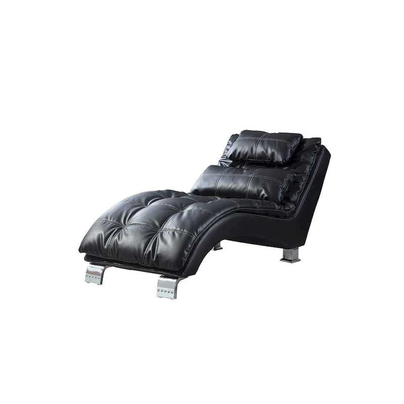 Chaise longue imbottita in similpelle con base arcuata cromata