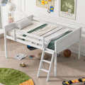 Letto a soppalco basso in legno massello con scaletta