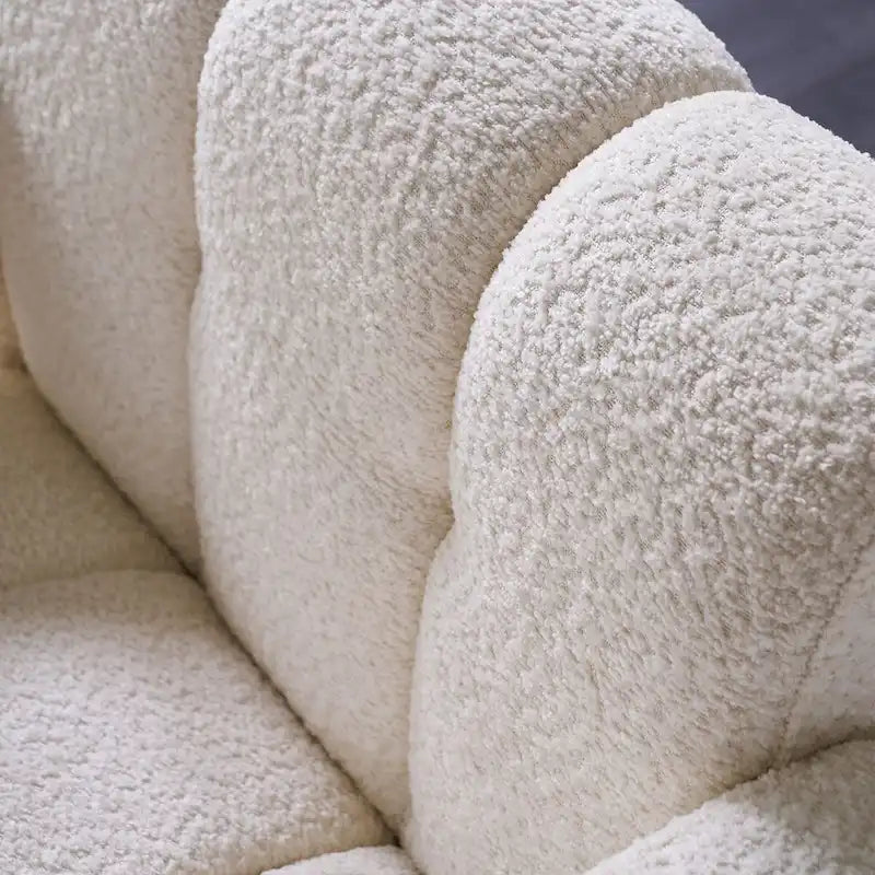 Poltrona d'accento rivestita in boucle larga 79 cm per soggiorno